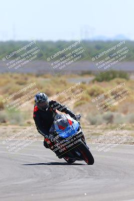 media/Sep-25-2023-Moto Forza (Mon) [[81ffa65e0a]]/B-C Group/Session 3 (Turn 16)/